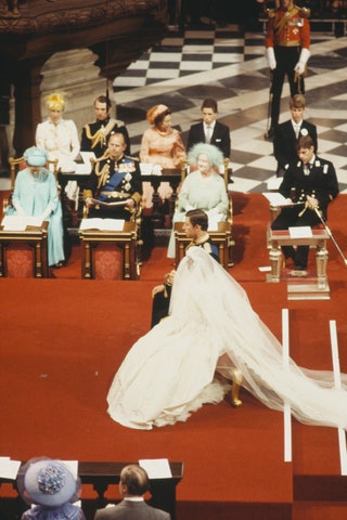 La Princesse Diana et le Prince Charles lors de leur mariage le 29 juillet 2021 à la cathdrale SaintPaul.