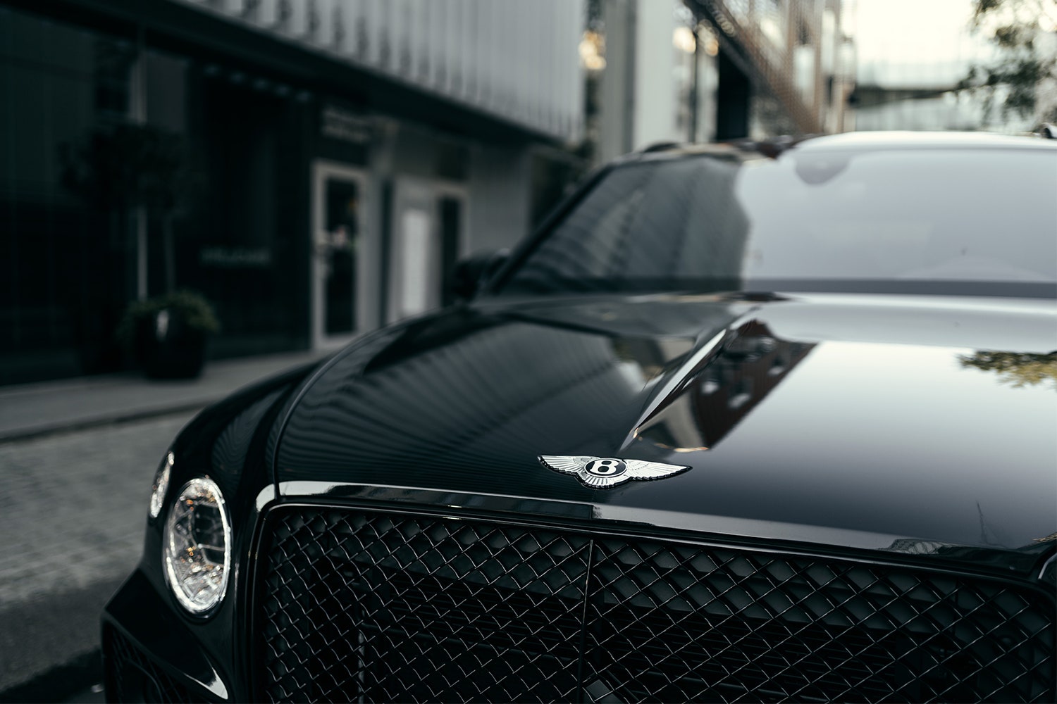 Объект желаний внедорожник Bentley Bentayga Speed