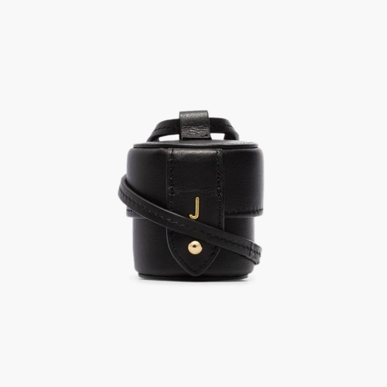 Jacquemus 6942 рубля farfetch.com