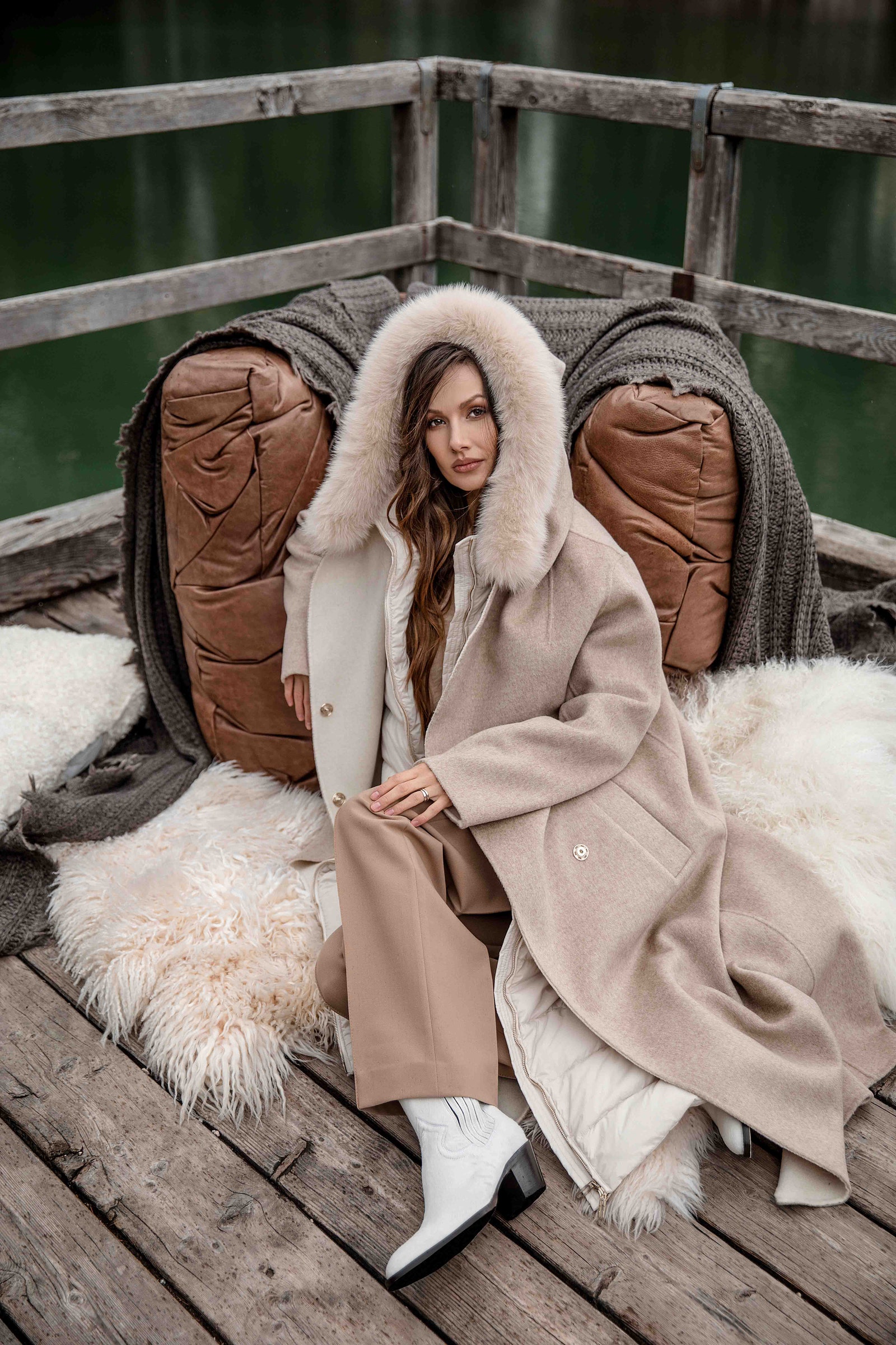 Пуховики пальто из овчины или бомберы — какую верхнюю одежду носить этой осенью