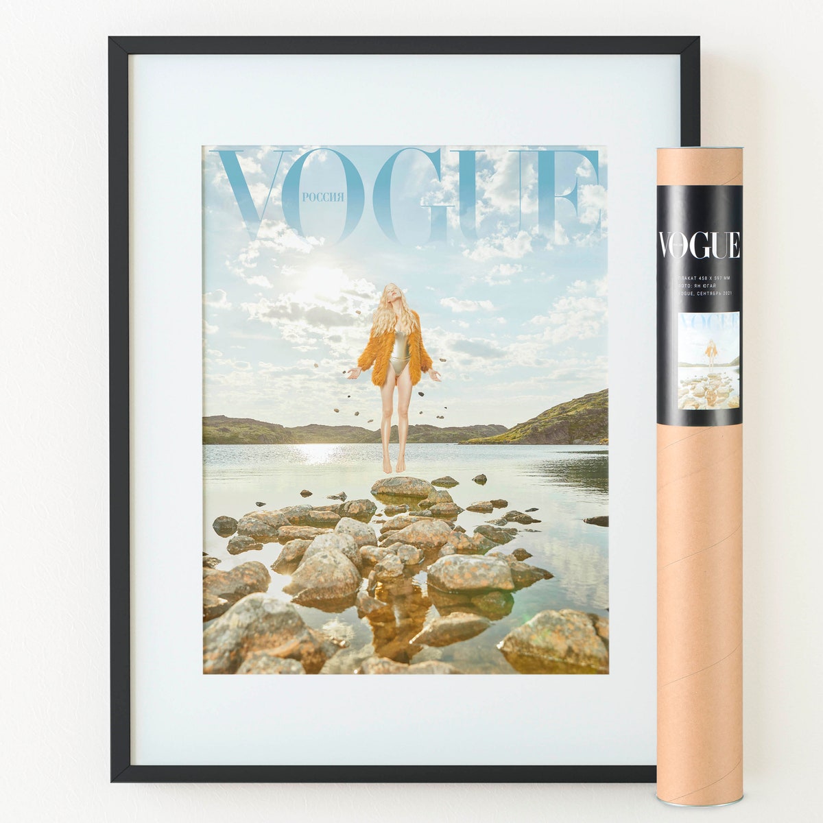 Vogue Россия выпустил коллекционный постер с обложкой сентябрьского номера