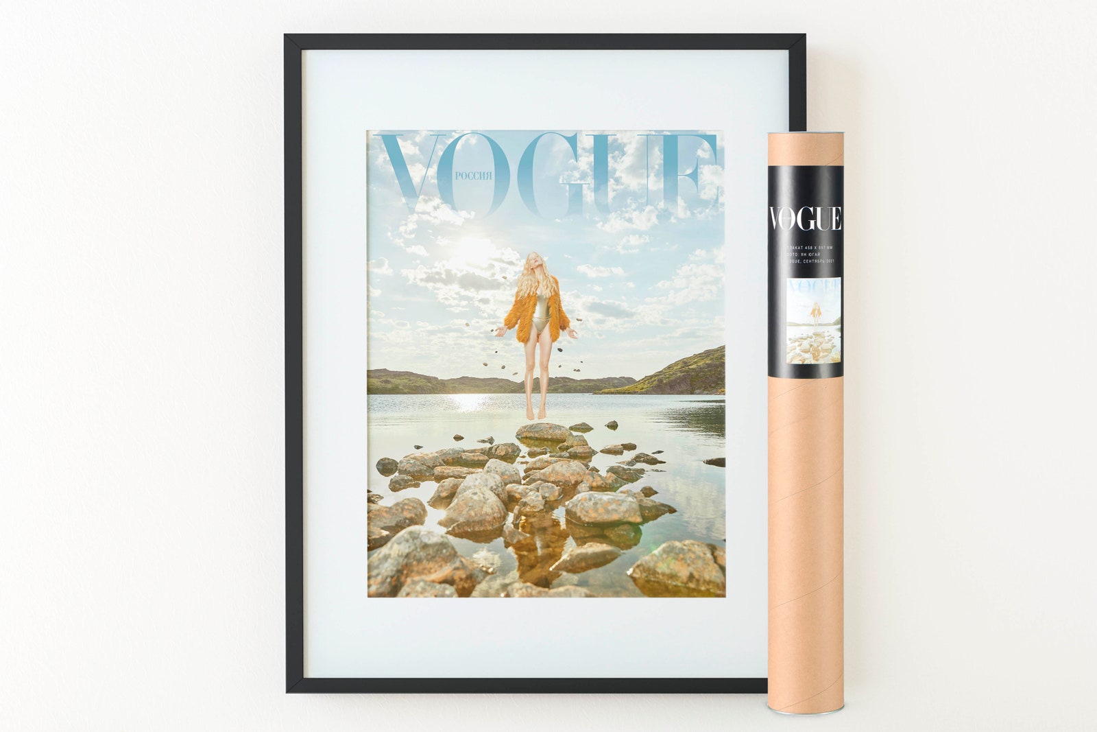 Постер Vogue 2000 рублей сondenaststore.ru