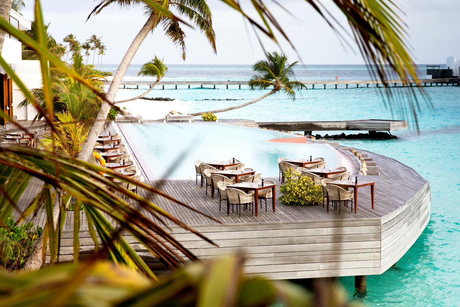 Этой осенью отдыхайте на Мальдивах на новом курорте Jumeirah Maldives