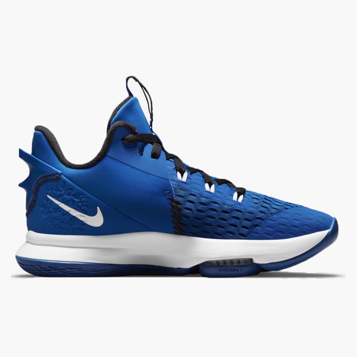 Кроссовки Nike 8999 рублей nike.com