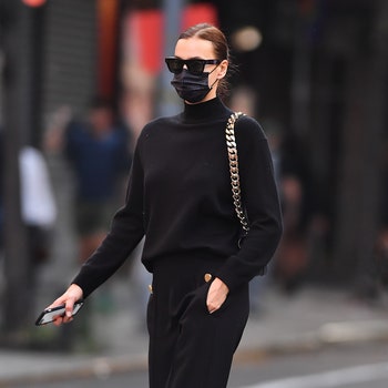 Irina Shayk wears black monochromatic fashion in New York CityPictured Irina ShaykRef SPL5266577 151021...