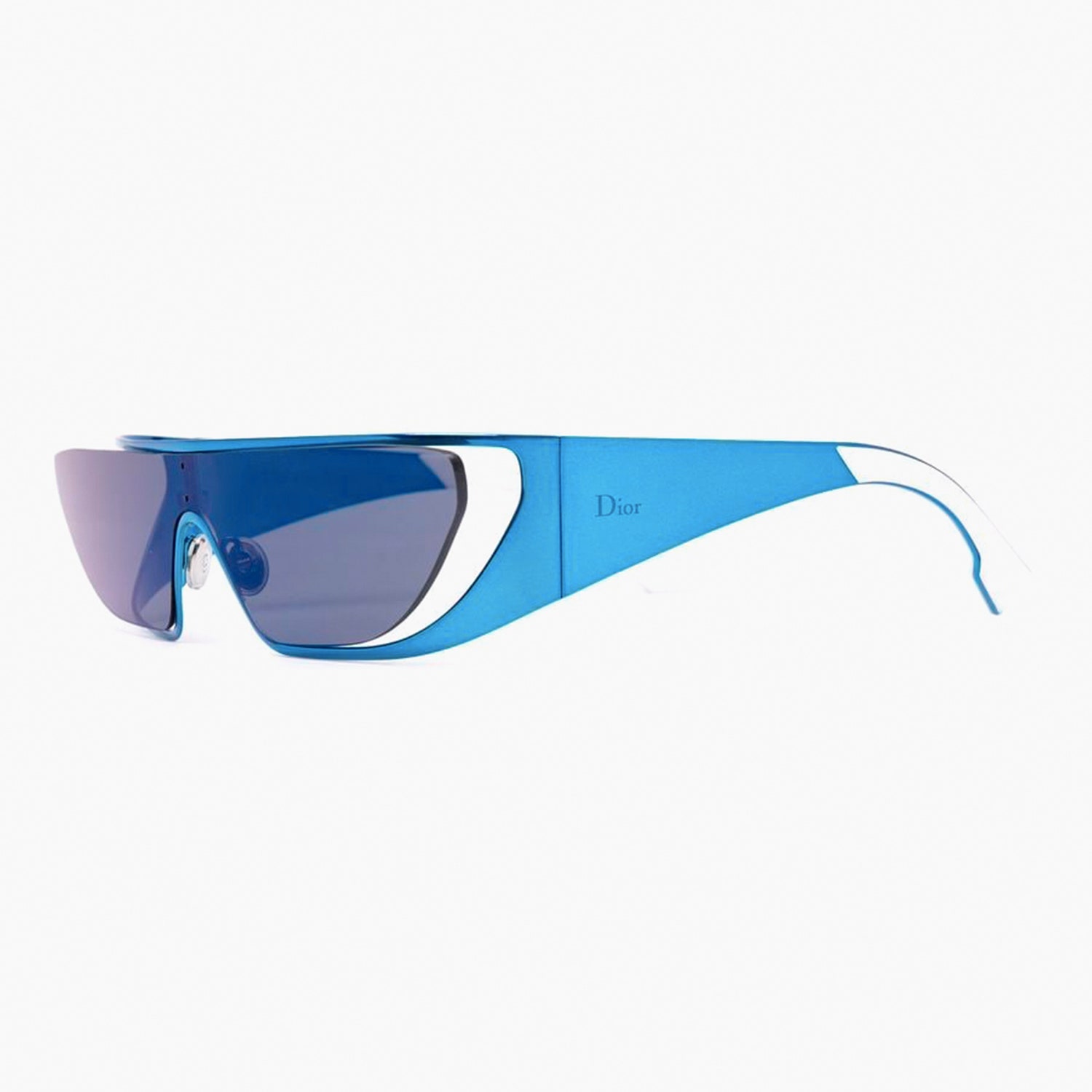 Dior Eyewear 56469 рублей farfetch.com