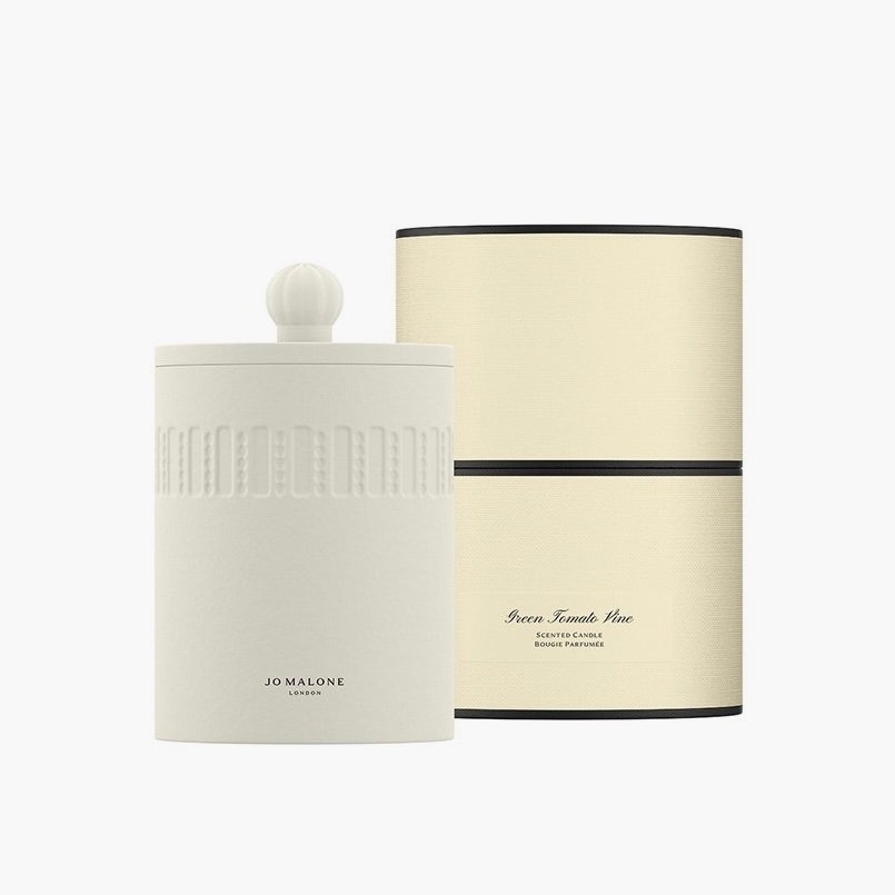 Свеча Jo Malone 8700 рублей tsum.ru