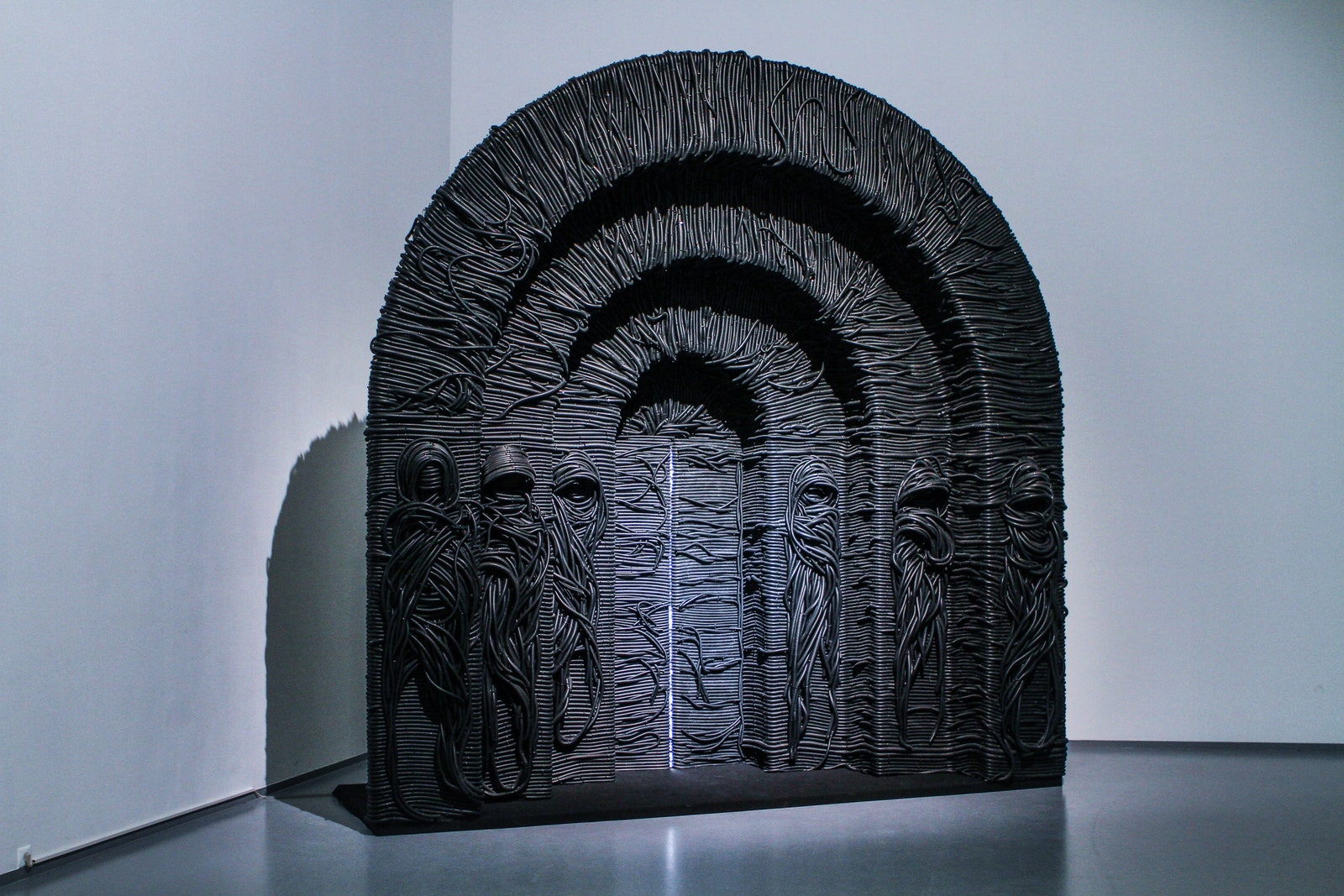 «Врата». 2012