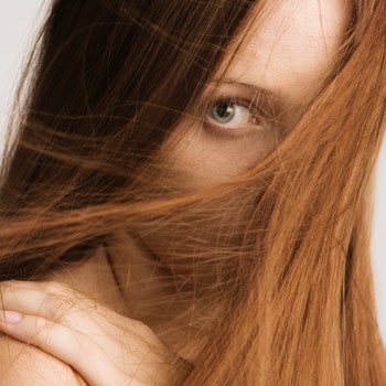 Никотиновая кислота для волос и кожи как простое средство из русской аптеки может помочь