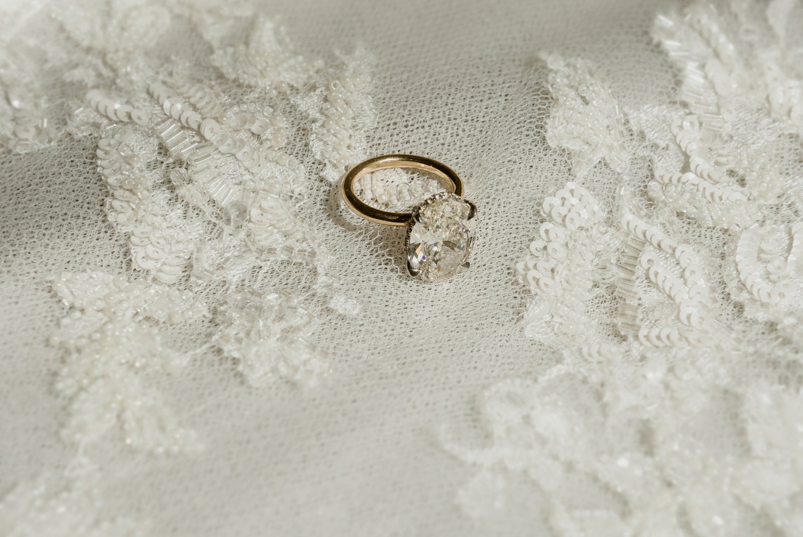 Помолвочное кольцо модели Жасмин Тукс